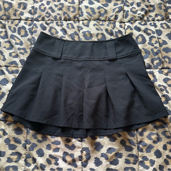 I.AM.GIA Carmel Skirt - Picture 3 of 9